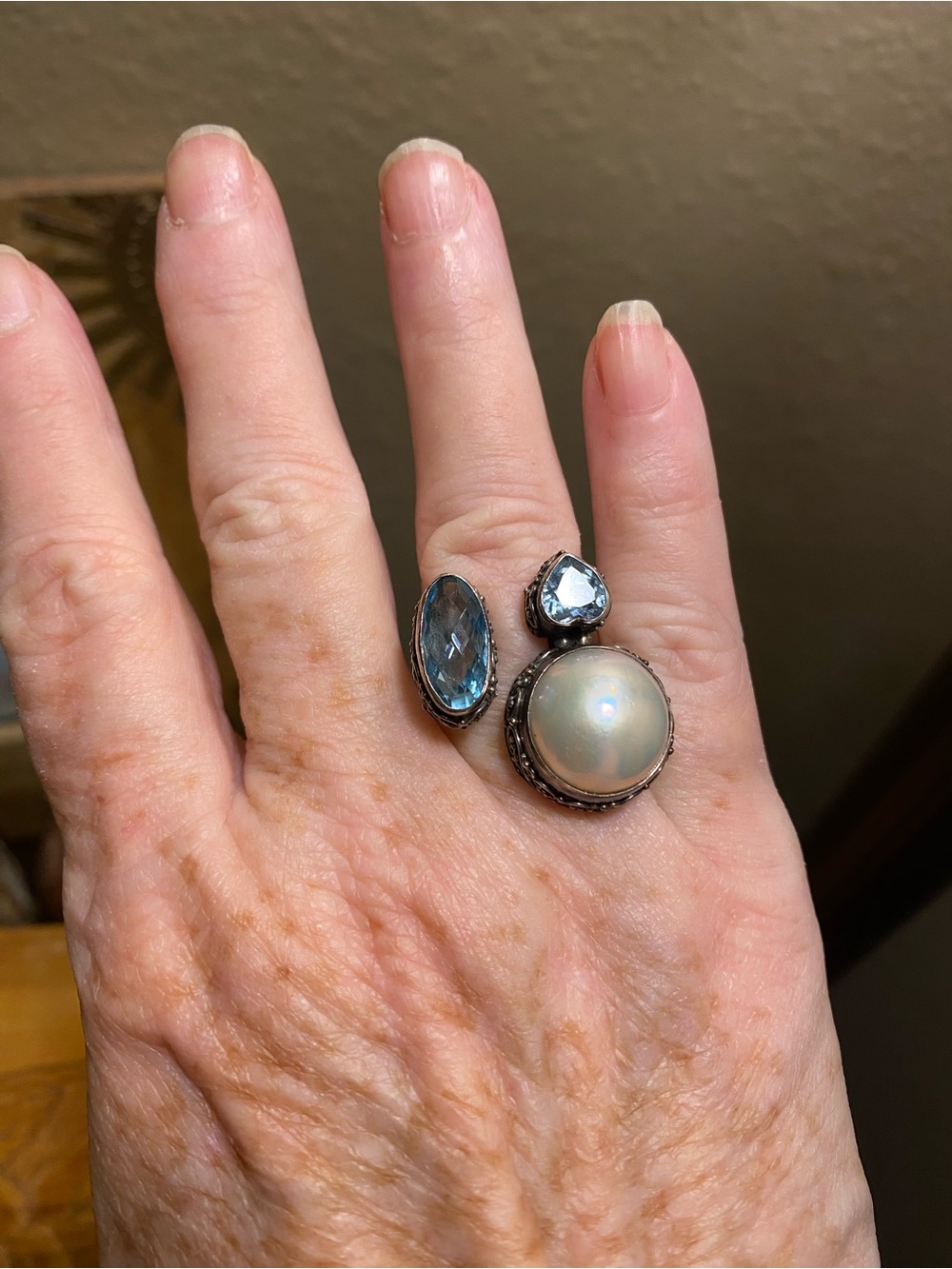 Beautiful Vintage Sterling Silver bypass ring with pearl and blue topaz - Picture 4 of 8